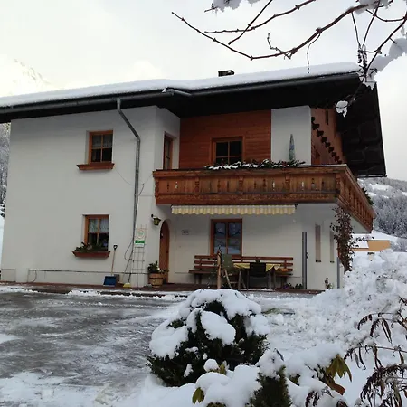 Bacherhof Apartament Virgen